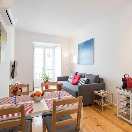 Agua-da-flor Apartment