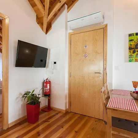 Apartament Agua-da-flor